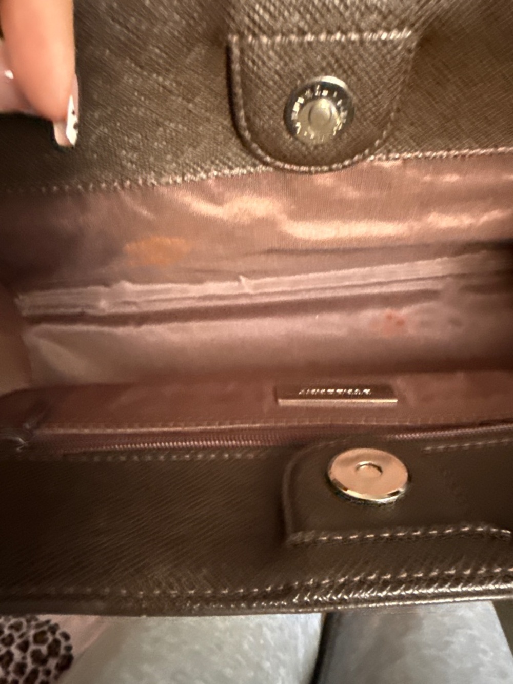 Burberry purse - Picture 6 of 6